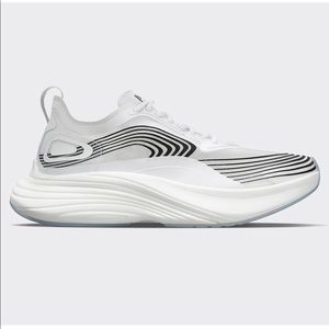 APL Streamline woman’s size 9 New in box